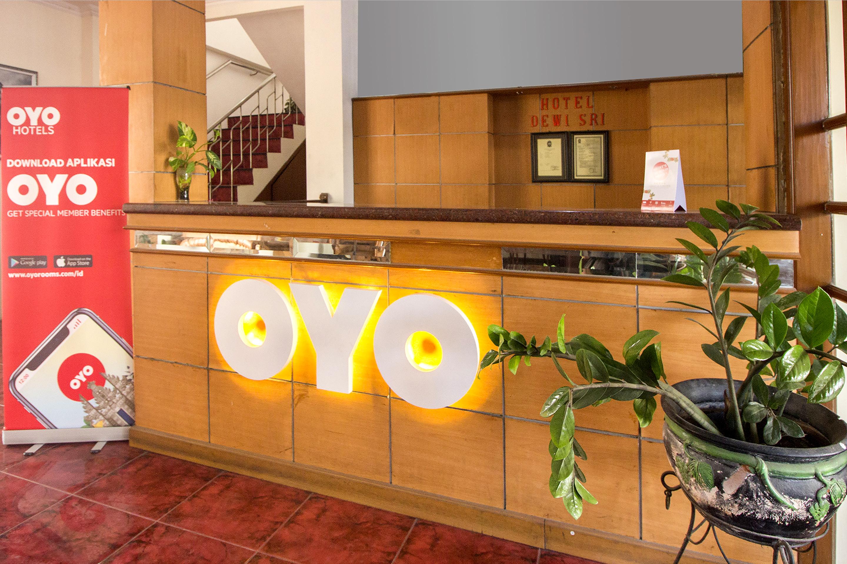 Hotel Dewi Sri Redpartner Yogyakarta Eksteriør bilde